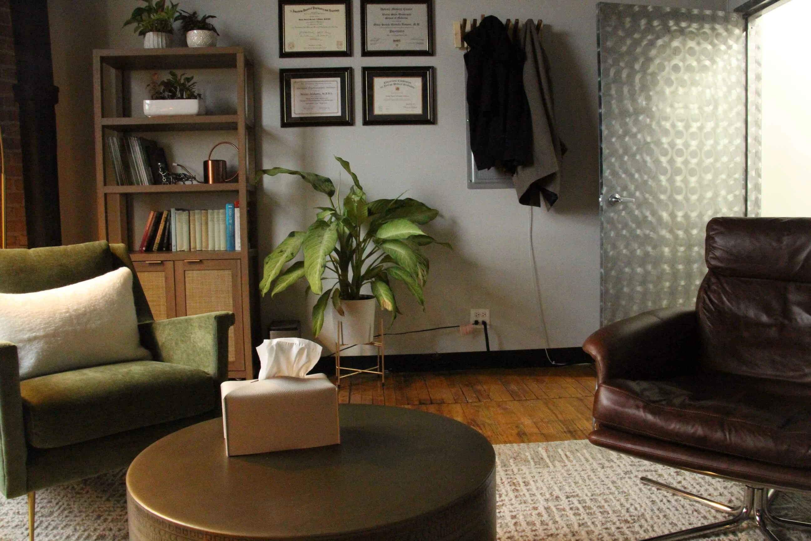 office interior arm chairs